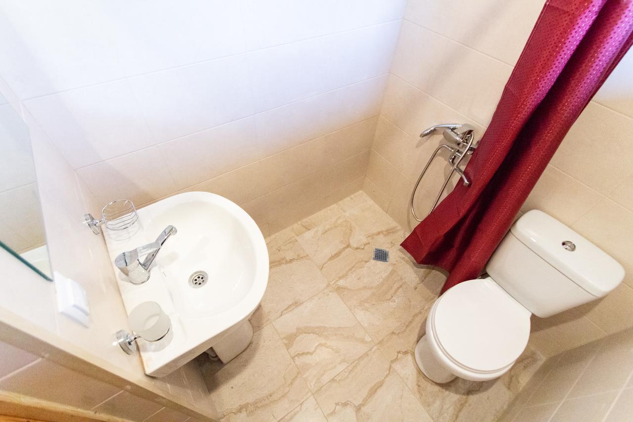 Guesthouse Gio Kashveti Екстериор снимка