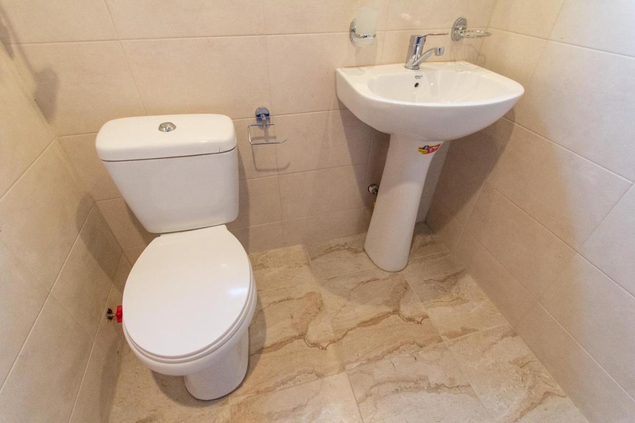 Guesthouse Gio Kashveti Екстериор снимка