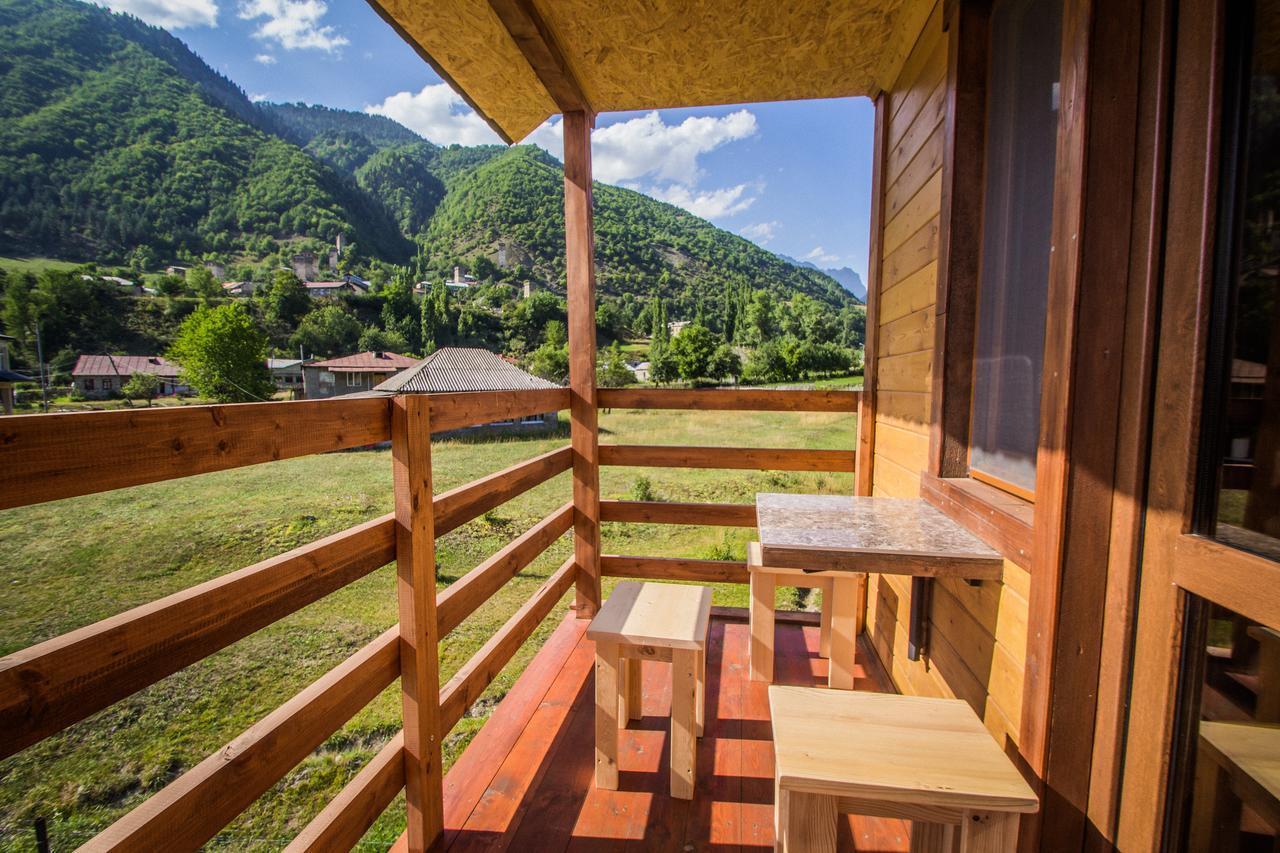 Guesthouse Gio Kashveti Екстериор снимка