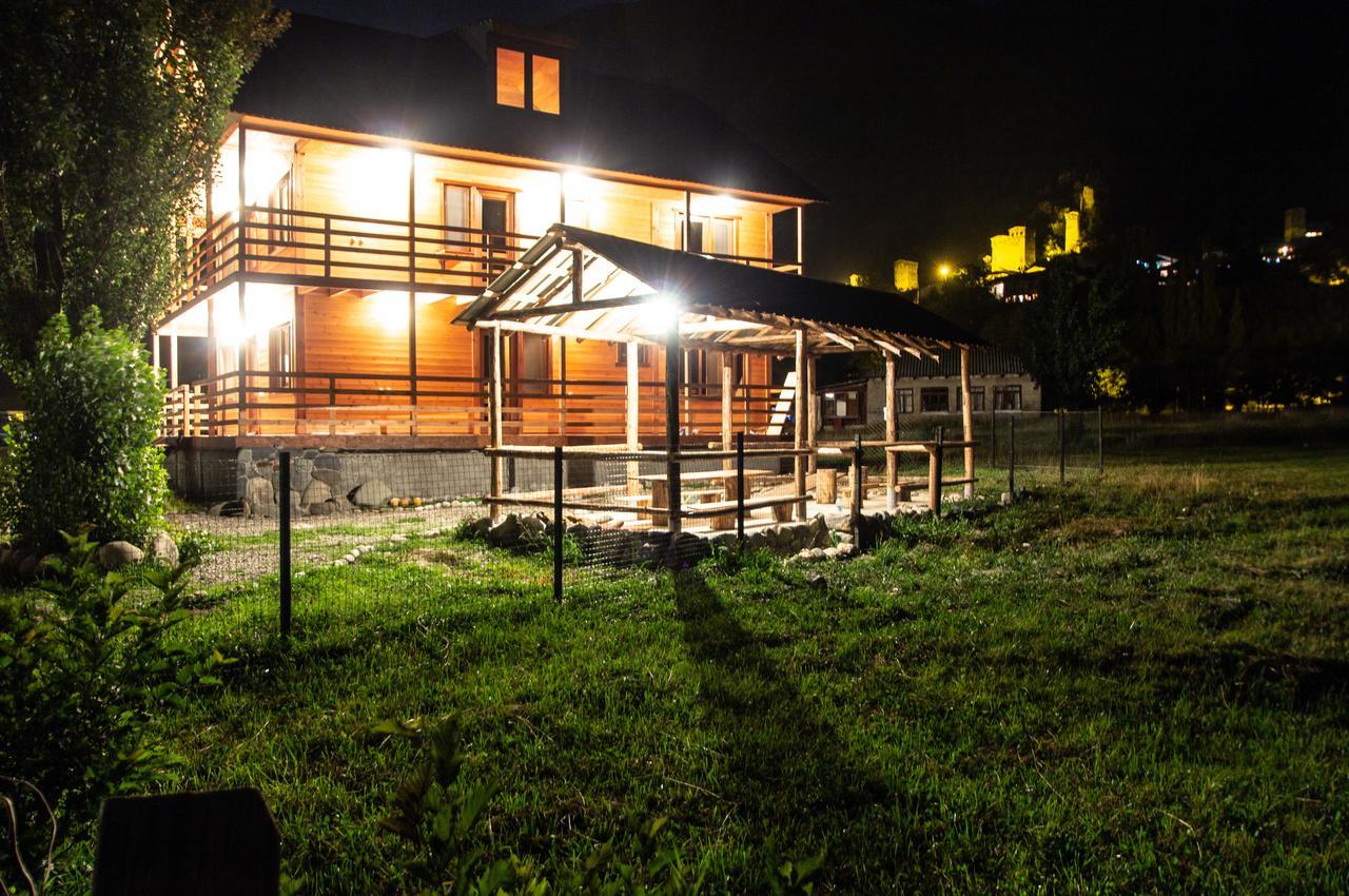 Guesthouse Gio Kashveti Екстериор снимка